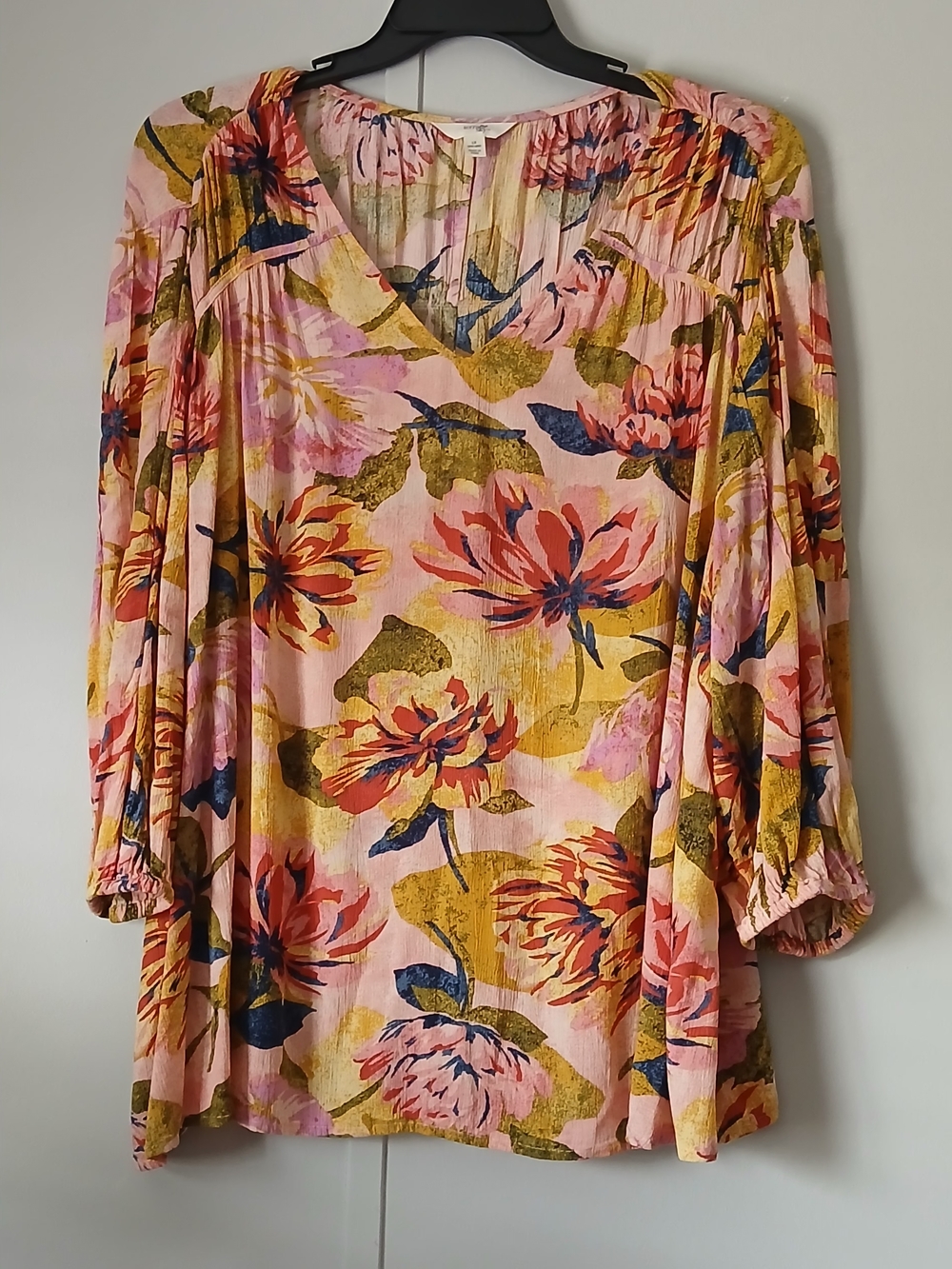 Terra & Sky Pink Floral V-Neck Blouse